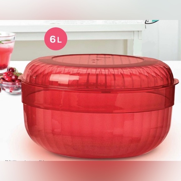Vintage Tupperware New Big Premier Salad Bowl 6L Red - Picture 3 of 4